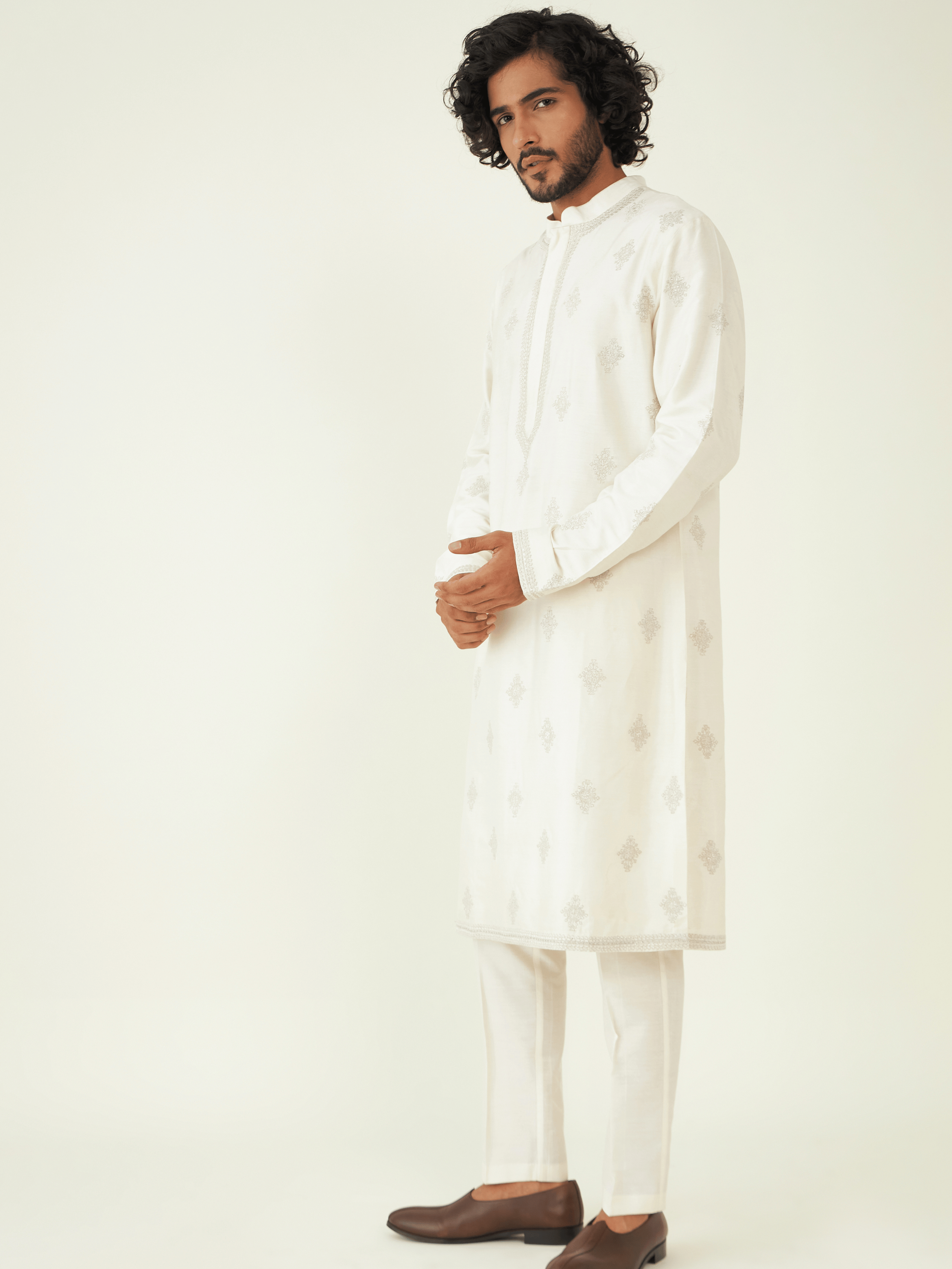 Maahru Kurta Set