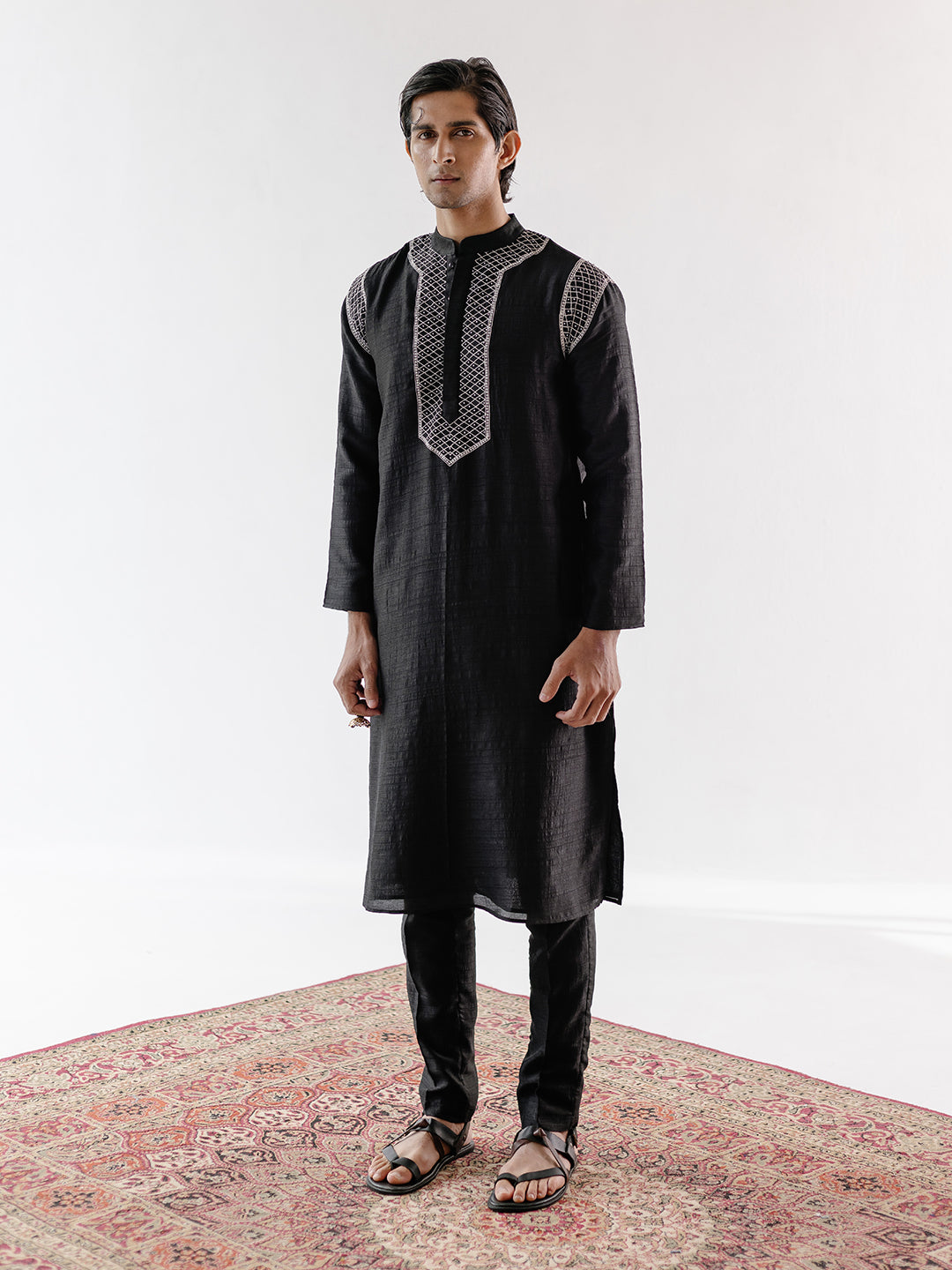 Ibaadat Kurta Set